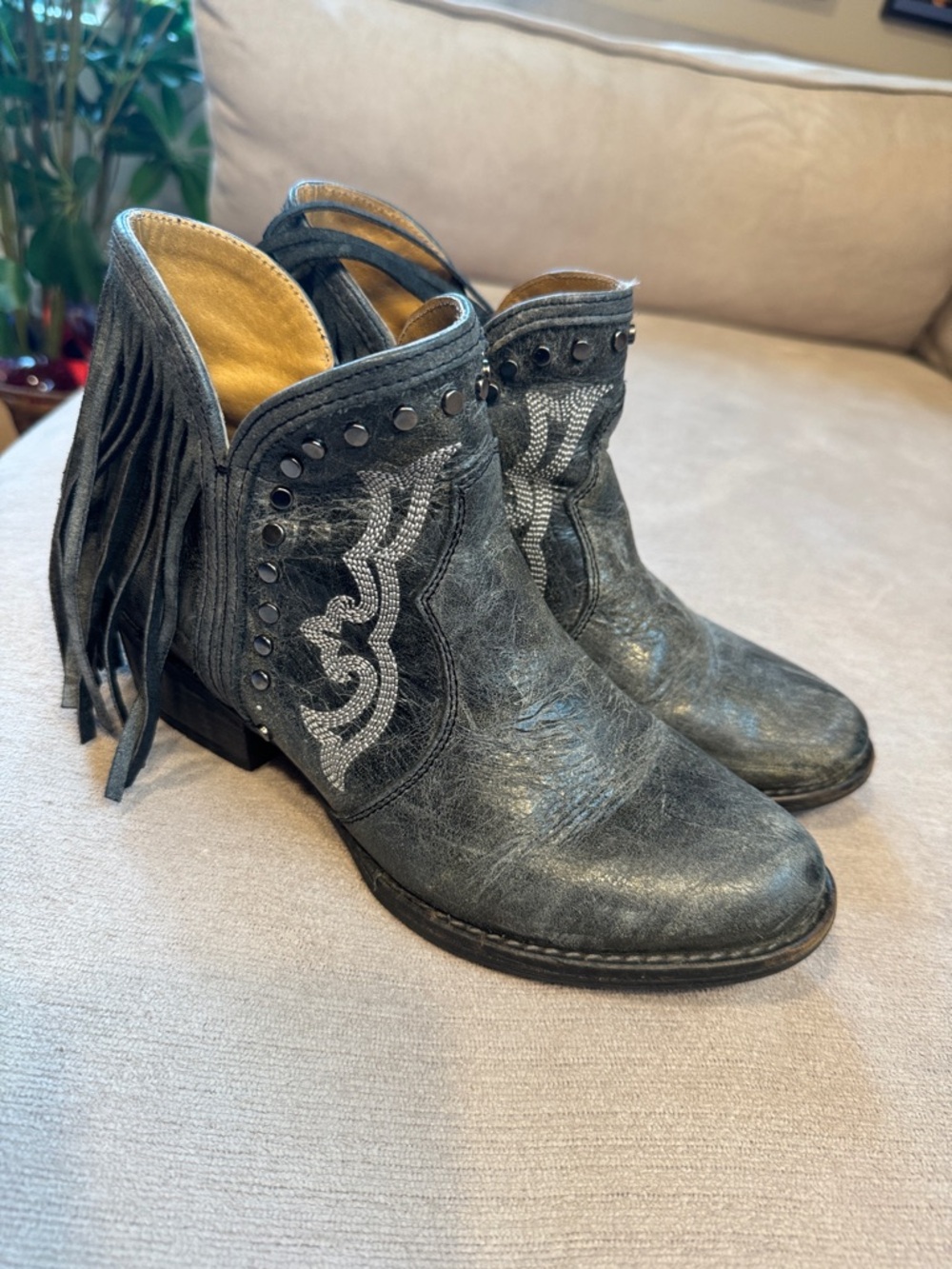 Sterling River Cowgirl Boots Black Distressed Fringe Western Ankle Boot Size 8.5